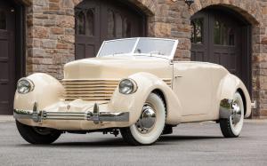 Cord 812 Convertible Phaeton Sedan
